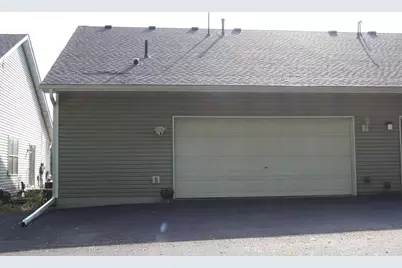 215 9th Avenue N, South Saint Paul, MN 55075 - Photo 4