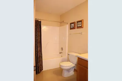 215 9th Avenue N, South Saint Paul, MN 55075 - Photo 10