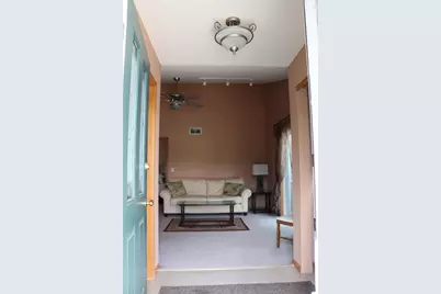 215 9th Avenue N, South Saint Paul, MN 55075 - Photo 8