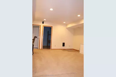 215 9th Avenue N, South Saint Paul, MN 55075 - Photo 24