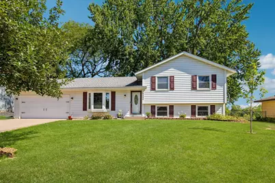 8630 81st Street S, Cottage Grove, MN 55016 - Photo 1