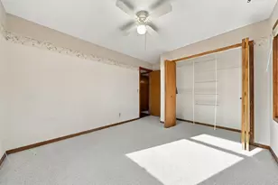 2749 Hilltop Ct, North Saint Paul, MN 55109 - Photo 24