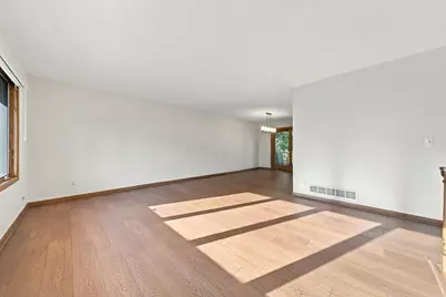 2749 Hilltop Court, North Saint Paul, MN 55109 - Photo 16