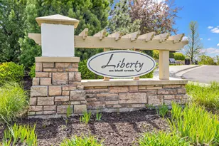 1802 Colonial Ln, Chanhassen, MN 55317 - Photo 32