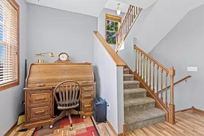 1802 Colonial Lane #1, Chanhassen, MN 55317 - Photo 14