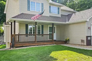 8549 Woodland Curve, Saint Bonifacius, MN 55375 - Photo 4