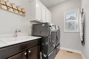 1986 Red Oak Path, Shakopee, MN 55379 - Photo 14