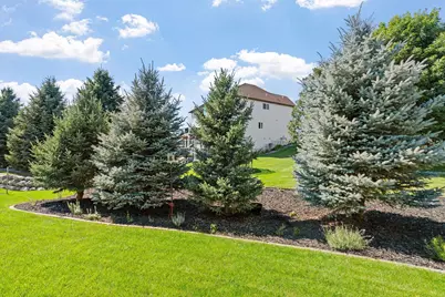 1986 Red Oak Path, Shakopee, MN 55379 - Photo 34