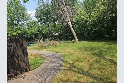 7182 72nd Lane N #221, Crystal, MN 55429 - Photo 14