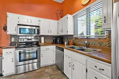 1583 S Bavarian Pass, Fridley, MN 55432 - Photo 22