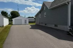 78 Vernon Ave, Morgan, MN 56266 - Photo 2