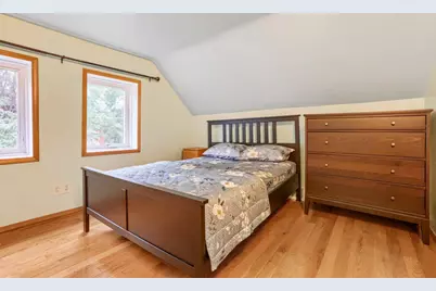 303 Page Street W, Saint Paul, MN 55107 - Photo 18