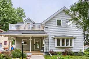 303 Page St W, Saint Paul, MN 55107 - Photo 2