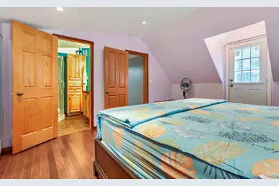 303 Page Street W, Saint Paul, MN 55107 - Photo 16