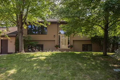 2064 Pin Oak Drive, Eagan, MN 55122 - Photo 2