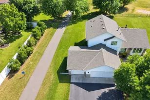 9024 Regent Pkwy, Brooklyn Park, MN 55443 - Photo 28