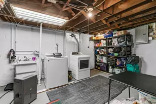 3230 Colfax Ave N, Minneapolis, MN 55412 - Photo 30