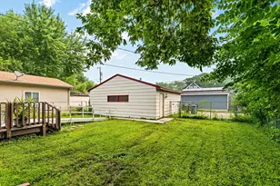 3230 Colfax Ave N, Minneapolis, MN 55412 - Photo 32