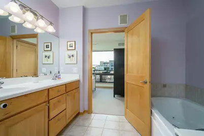284 Spring Street #305, Saint Paul, MN 55102 - Photo 14
