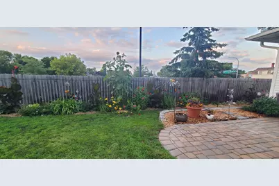 610 7th Street N, New Ulm, MN 56073 - Photo 18