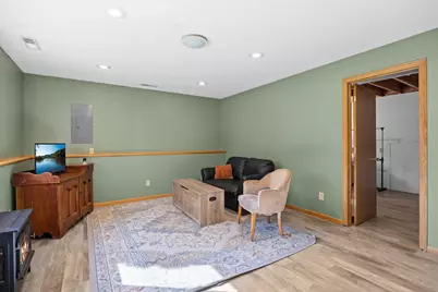 132 Stuart Drive, Jordan, MN 55352 - Photo 14