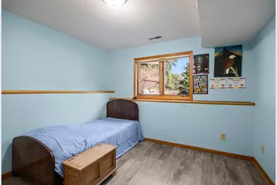 132 Stuart Drive, Jordan, MN 55352 - Photo 16