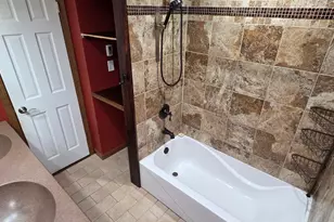 102 Shorewood Dr, International Falls, MN 56649 - Photo 8