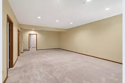370 Mendota Road W, West Saint Paul, MN 55118 - Photo 42