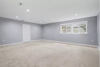 953 Wilson Avenue, Saint Paul, MN 55106 - Photo 16