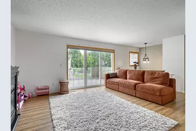 336 Gironde Court, Woodbury, MN 55125 - Photo 2
