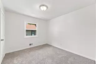 518 37th Ave NE, Minneapolis, MN 55421 - Photo 32
