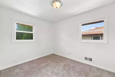 518 37th Avenue NE, Minneapolis, MN 55421 - Photo 30