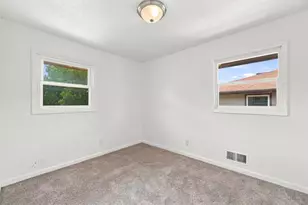 518 37th Ave NE, Minneapolis, MN 55421 - Photo 30