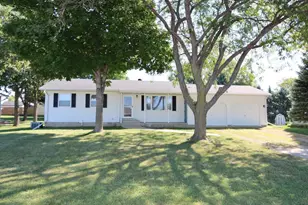 109 Burg Ave, Nicollet, MN 56074 - Photo 1