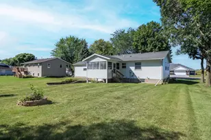 109 Burg Ave, Nicollet, MN 56074 - Photo 30