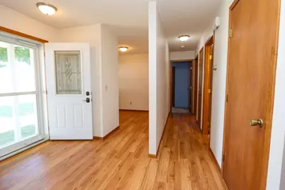 109 Burg Avenue, Nicollet, MN 56074 - Photo 4