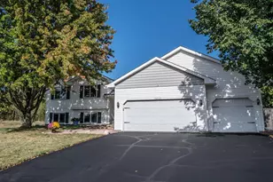 14512 Hollow Park Ct, Burnsville, MN 55306 - Photo 40