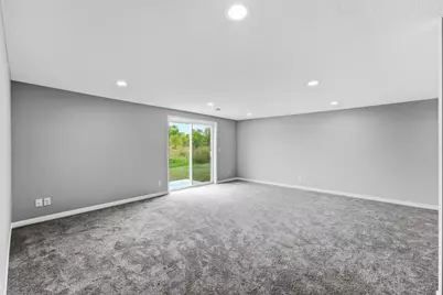 977 45th Avenue NE, Saint Cloud, MN 56304 - Photo 14