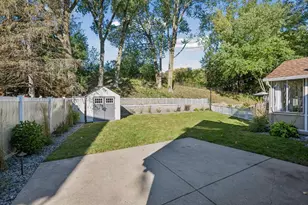 8722 Sandro Rd, Bloomington, MN 55438 - Photo 82