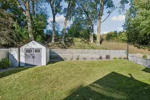 8722 Sandro Rd, Bloomington, MN 55438 - Photo 14