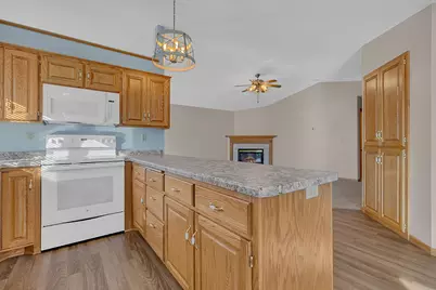 1290 4th Avenue NW, Milaca, MN 56353 - Photo 4
