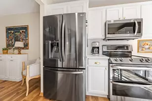 1812 Hunter Hill Rd, Hudson, WI 54016 - Photo 10