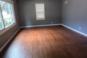 1315 5th Ave NW, Austin, MN 55912 - Photo 2