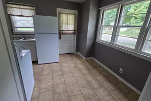 1315 5th Ave NW, Austin, MN 55912 - Photo 4