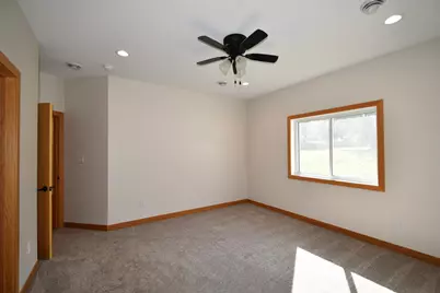 331 5th Avenue NE, Mazeppa, MN 55956 - Photo 10