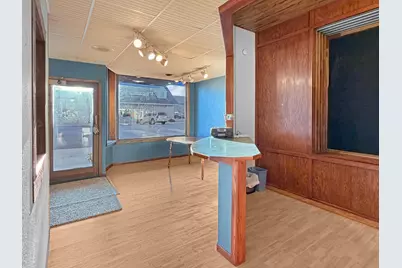 825 Main Street, Edgerton, MN 56128 - Photo 6