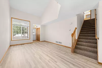 617 Grandview Way, Hudson, WI 54016 - Photo 12