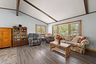534 Derrick Dr, New Richmond, WI 54017 - Photo 6