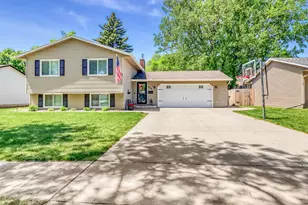 409 Oakway, Moorhead, MN 56560 - Photo 2