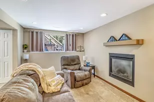 409 Oakway, Moorhead, MN 56560 - Photo 28
